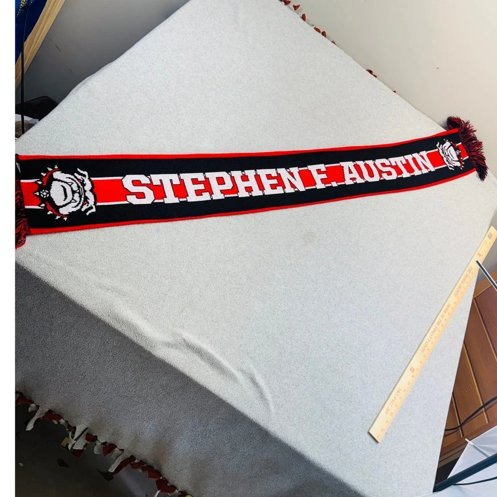 Ruffneck Scarves show your